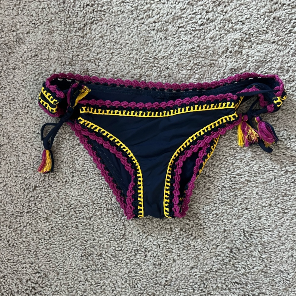 EUC BECCA Navy Blue Crochet Bikini Bottom Small